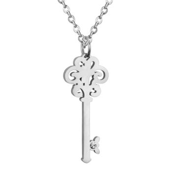 Fashionable Retro Ethnic Classical Pattern Hollow Key-Shaped Pendant Necklace