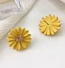 Flower Personality Small Fresh Petals Earrings Female Temperament Simple Metal Flower Stud Earrings