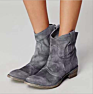 Autumn and Large Low Heel Retro Women's Boots