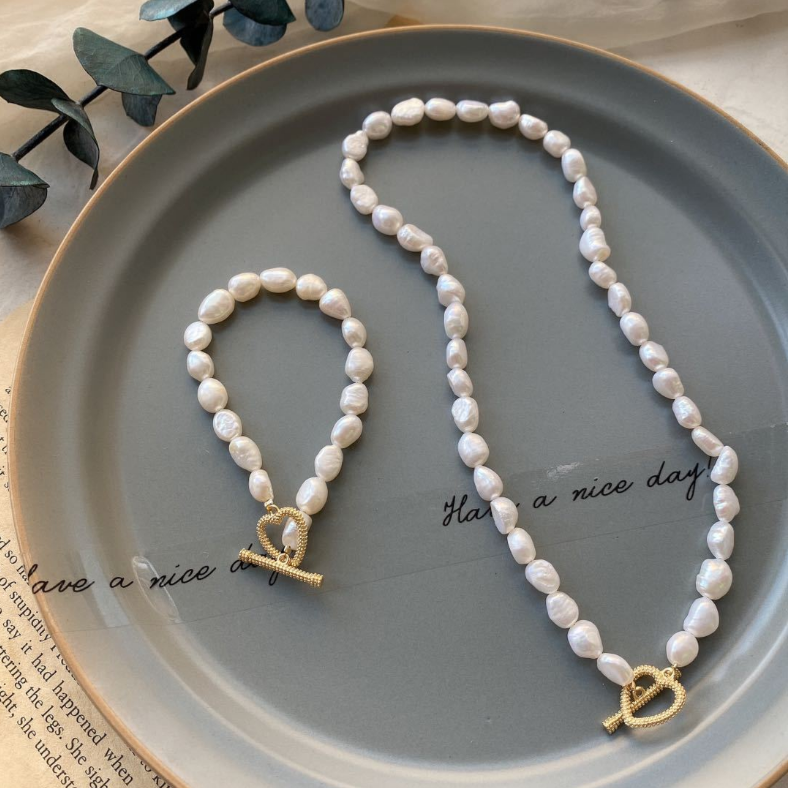 Fresh Water Pearl Necklace Heart Shaped Ot Button Necklace Bracelet French Retro Temperament Necklace